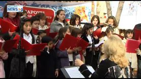 Η Μικτή Χορωδία του Δημοτικού Ωδείου Αμαρουσίου σκόρπισε  Χριστουγεννιάτικες  μελωδίες στο Χωριό του Άη Βασίλη