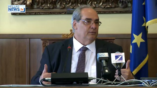 Συνέντευξη του Δημάρχου Πειραιά κ. Βασίλης Μιχαλολιάκου για τις Χριστουγεννιάτικες Εκδηλώσεις