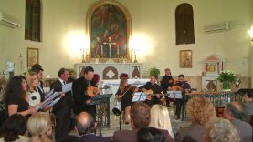 Το έργο «Άγια Πασχαλολούλουδα» παρουσιάστηκε την Μ.Τετάρτη στην Καθολική Εκκλησία του Αγ. Μάρκου στη Ζάκυνθο