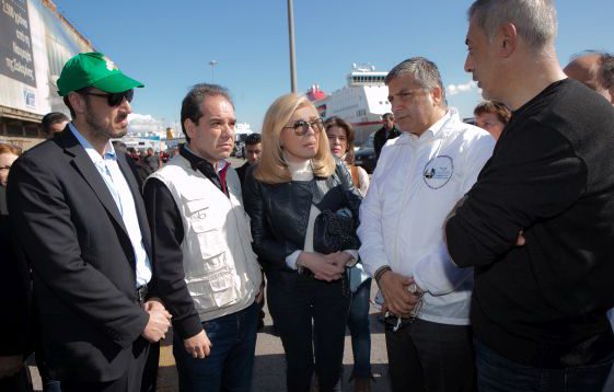 Aποστολή του Προγράμματος «WE CARE» στον Πειραιά για παροχή ιατρικής βοήθειας σε παιδιά προσφύγων