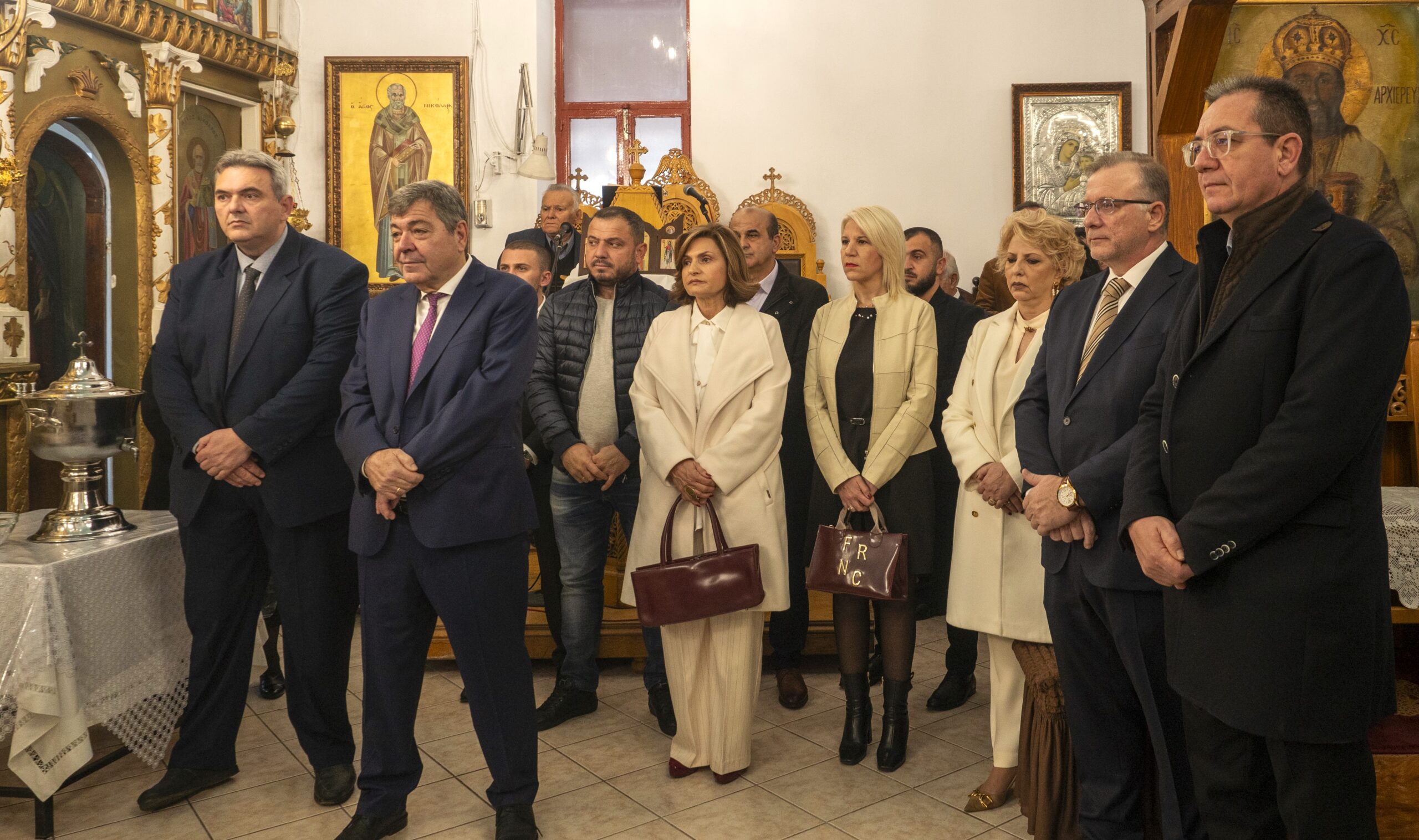 Με μεγαλοπρέπεια και θρησκευτική κατάνυξη ο εορτασμός των Θεοφανείων και ο Αγιασμός των Υδάτων στον Ασπρόπυργο.