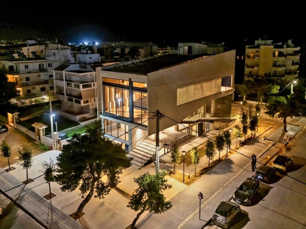 Το υπερσύγχρονο Πολιτιστικό Κέντρο Γλυφάδας ανοίγει τις πύλες του!